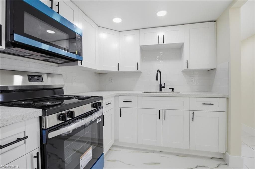 3704 Broadway 205 FORT MYERS, FL 33901