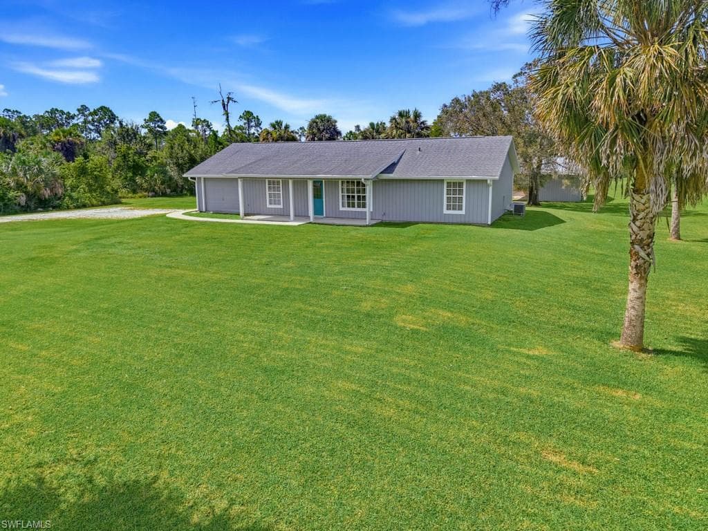 1131 10th AVE NE NAPLES, FL 34120