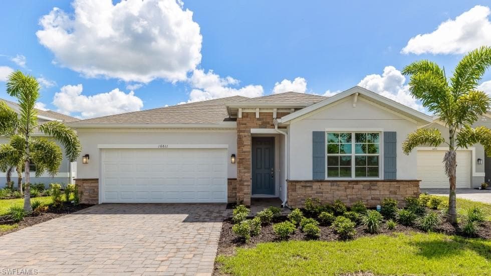 16917 Elkhorn Coral DR NORTH FORT MYERS, FL 33903
