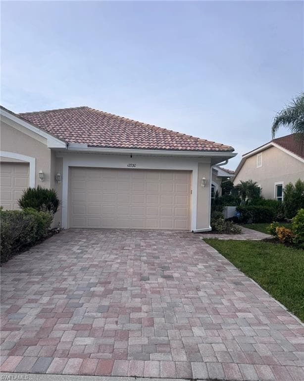 12730 Devonshire Lakes CIR FORT MYERS, FL 33913