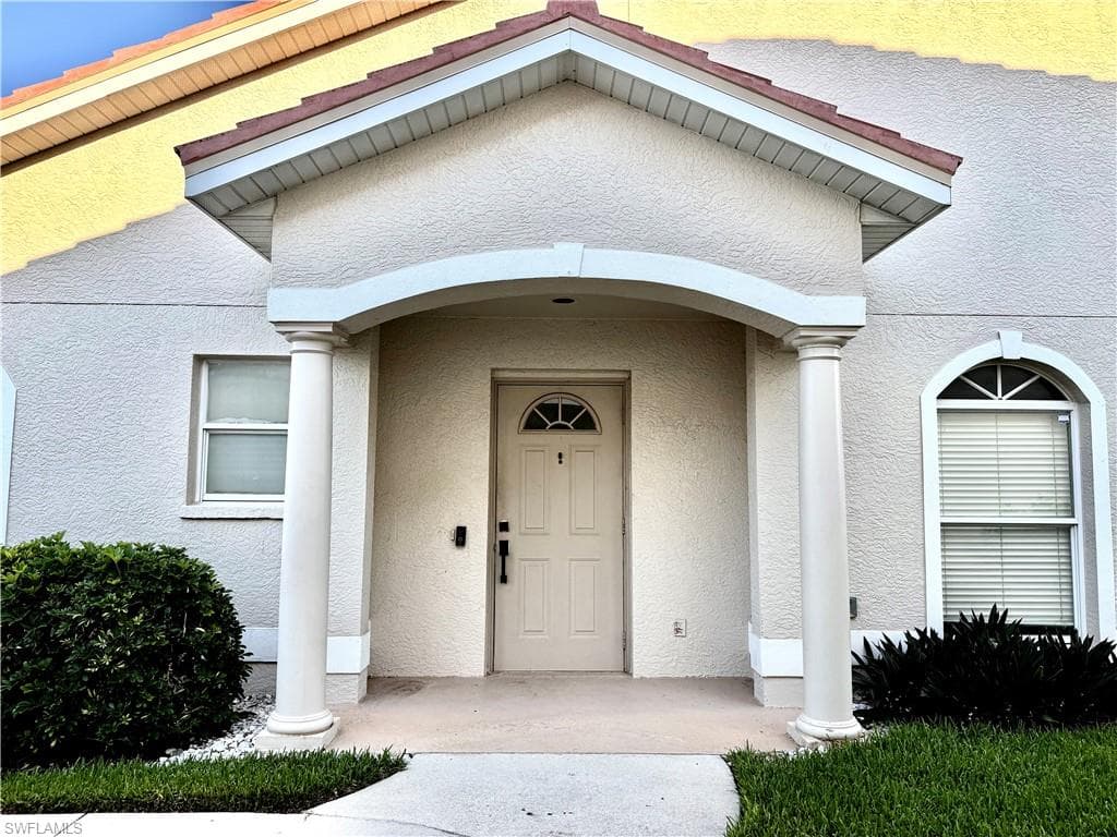 7001 Lone Oak BLVD NAPLES, FL 34109