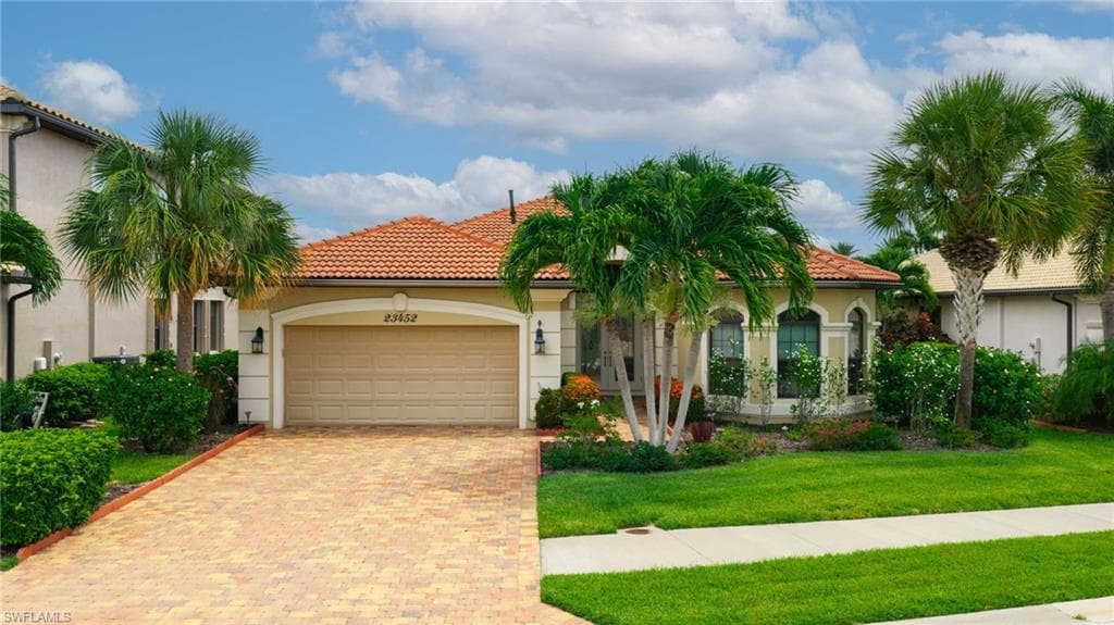 23452 Sanabria LOOP BONITA SPRINGS, FL 34135