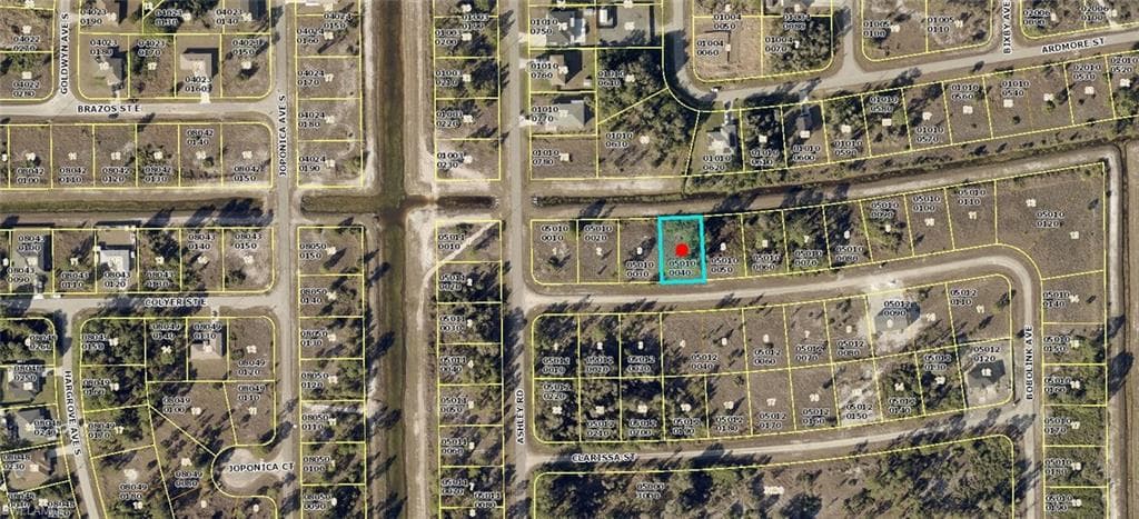 743 Bobolink AVE LEHIGH ACRES, FL 33974