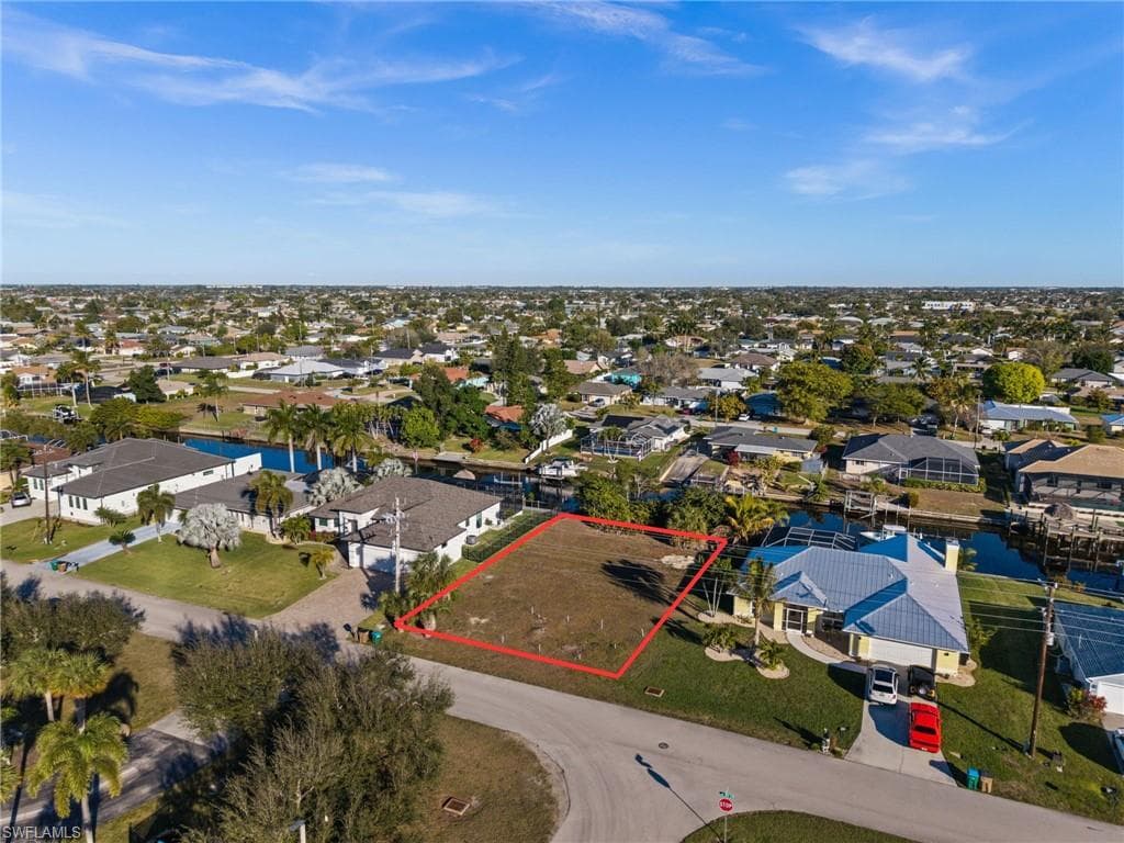 241 SW 40th ST CAPE CORAL, FL 33914