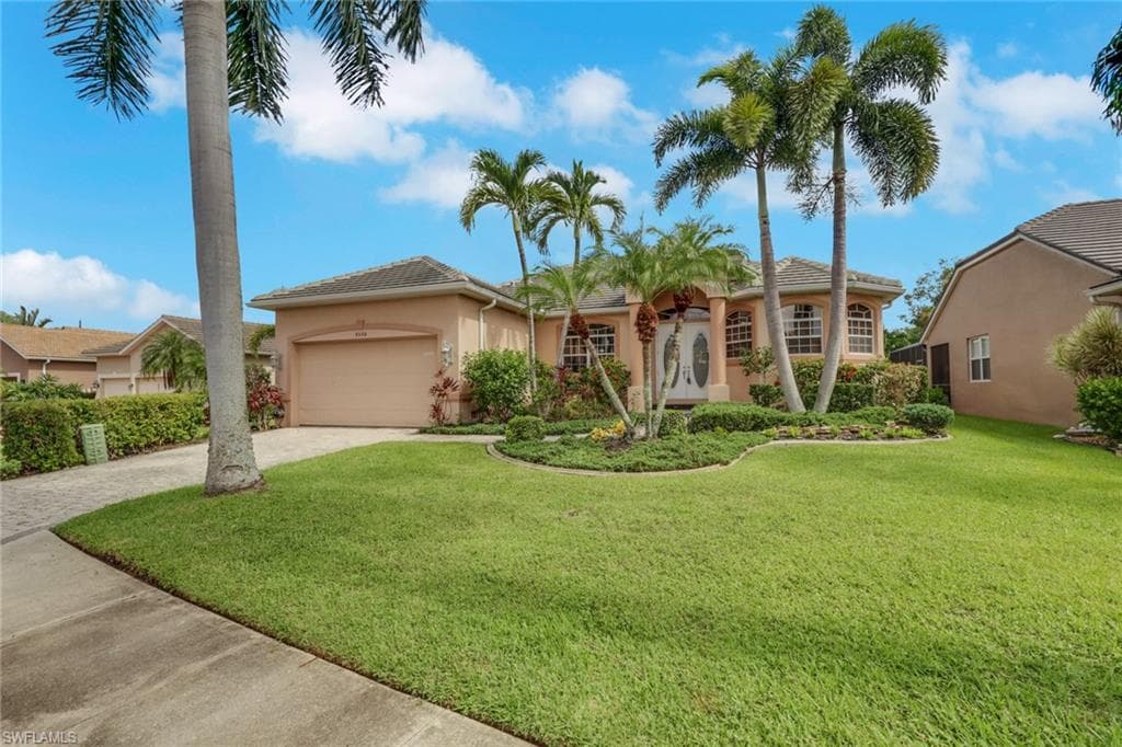 8596 Southwind Bay CIR FORT MYERS, FL 33908