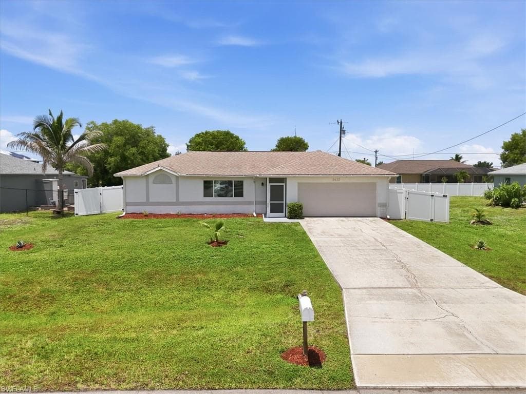 3432 SW 14th PL CAPE CORAL, FL 33914