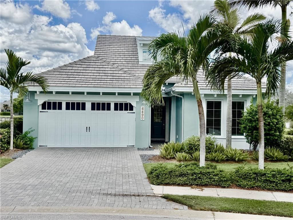 6490 Warwick AVE NAPLES, FL 34113