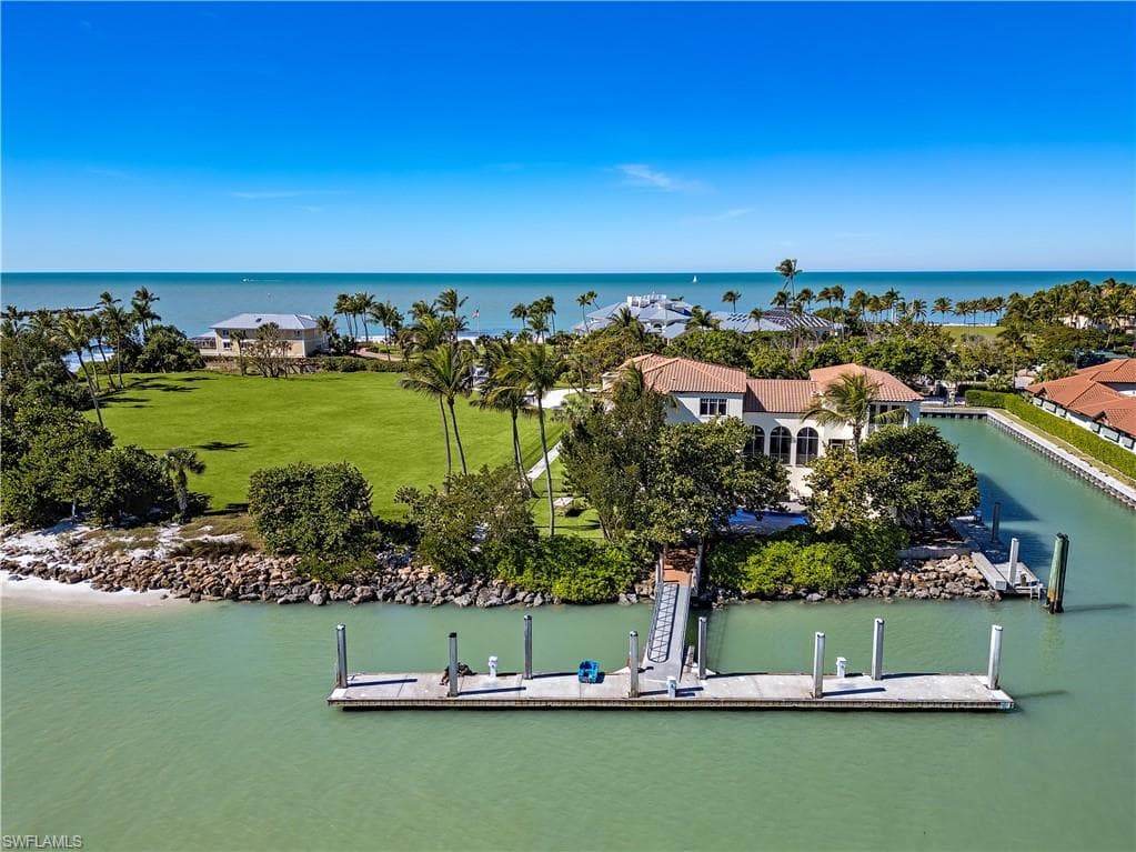 230 & 240 Bay RD NAPLES, FL 34102