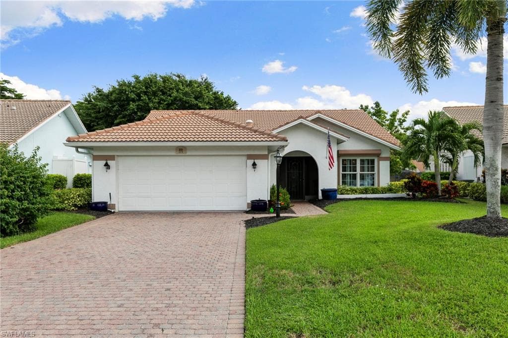 221 Kings WAY NAPLES, FL 34104