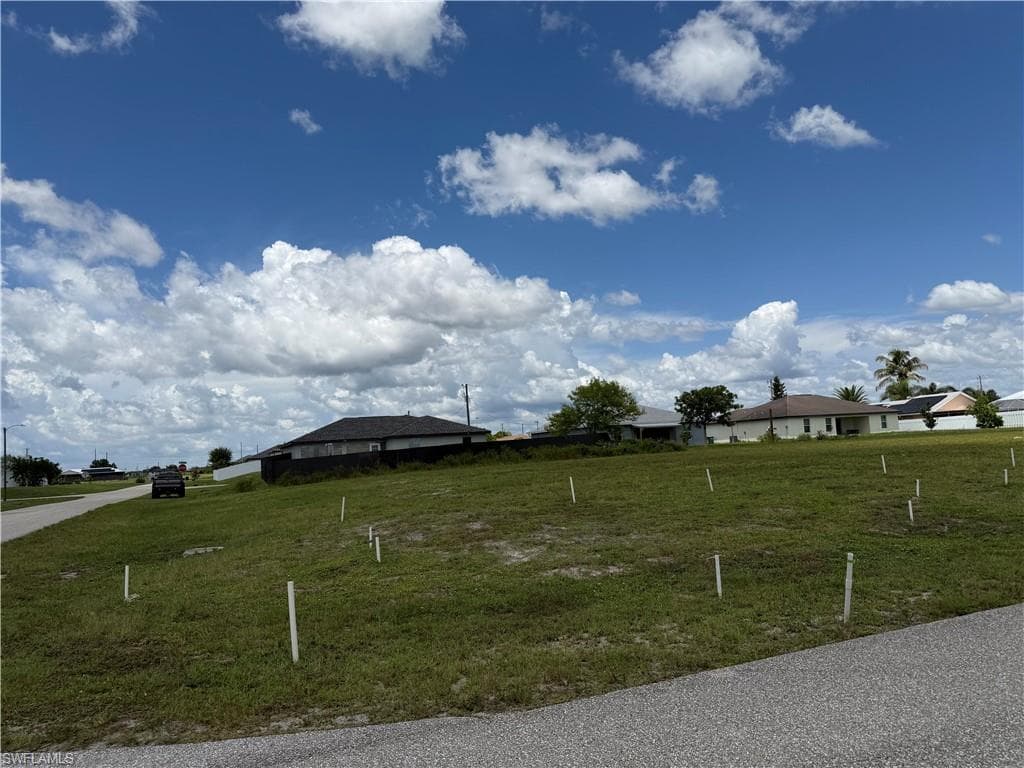 419 NW 20th ST CAPE CORAL, FL 33993