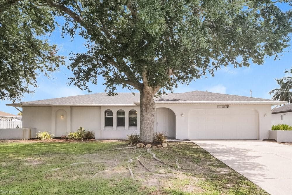 1009 Nicholas PKWY W CAPE CORAL, FL 33991