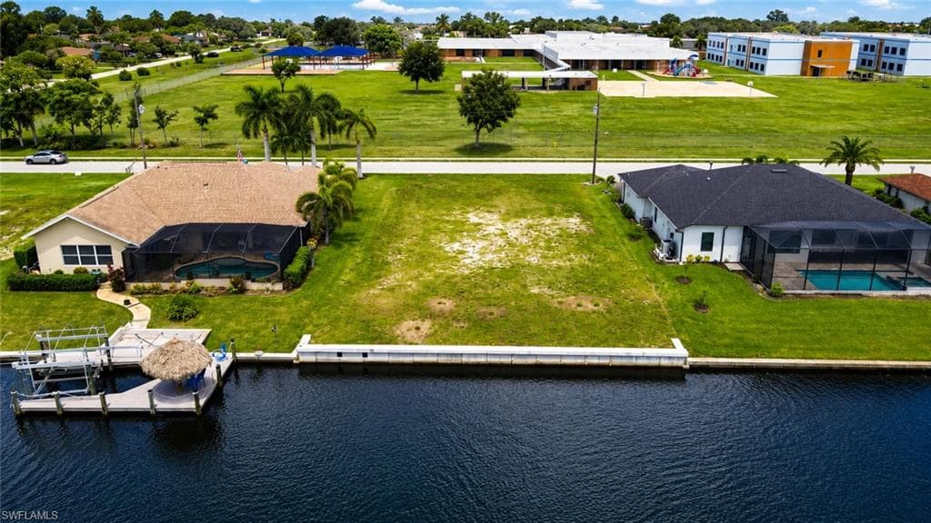 3535 2nd AVE CAPE CORAL, FL 33914