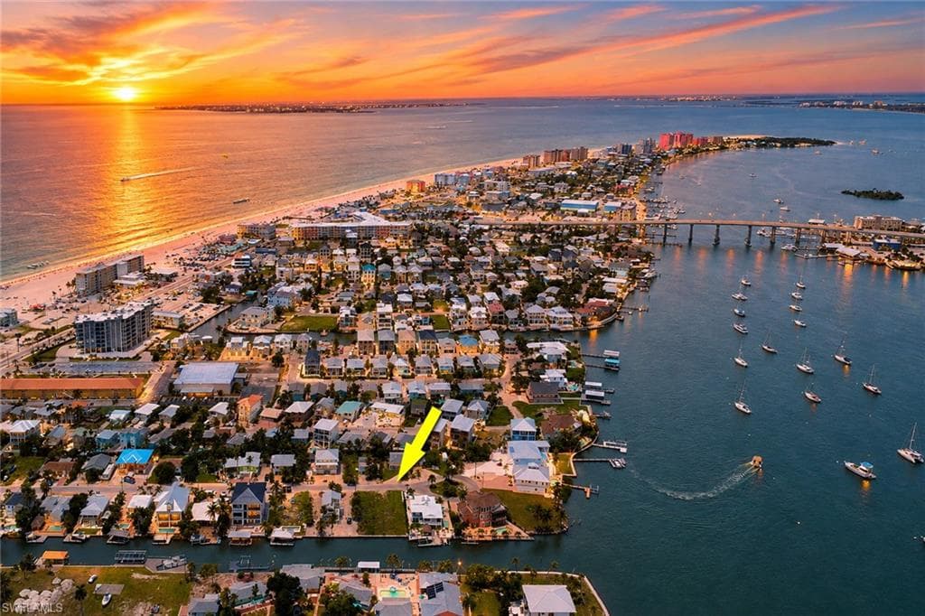 290 Ohio AVE FORT MYERS BEACH, FL 33931