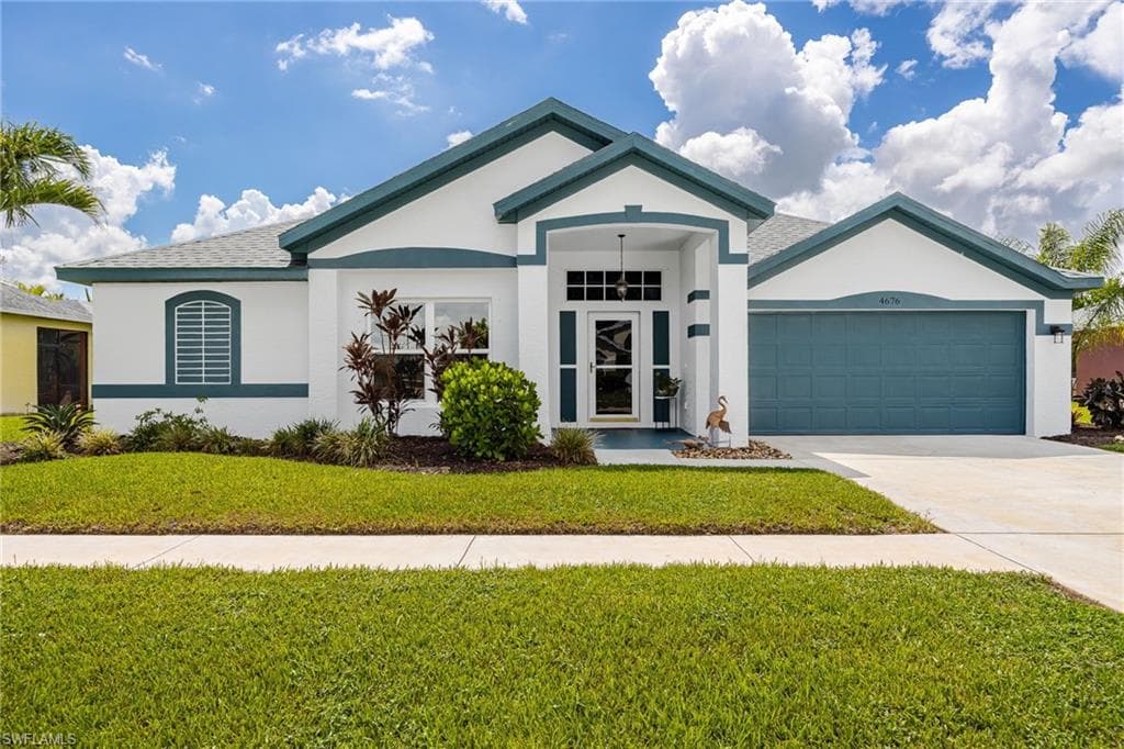 4676 Varsity CIR LEHIGH ACRES, FL 33971