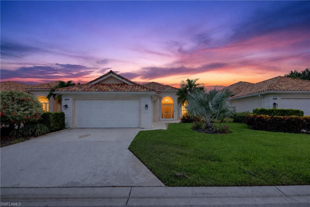 3204 Benicia CT NAPLES, FL 34109