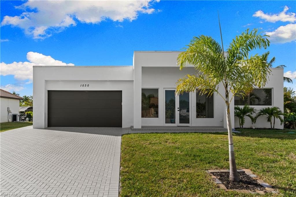 1030 NW 39th AVE CAPE CORAL, FL 33993
