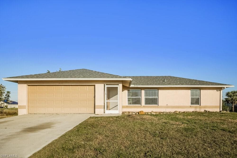 2123 NE 4th PL CAPE CORAL, FL 33909