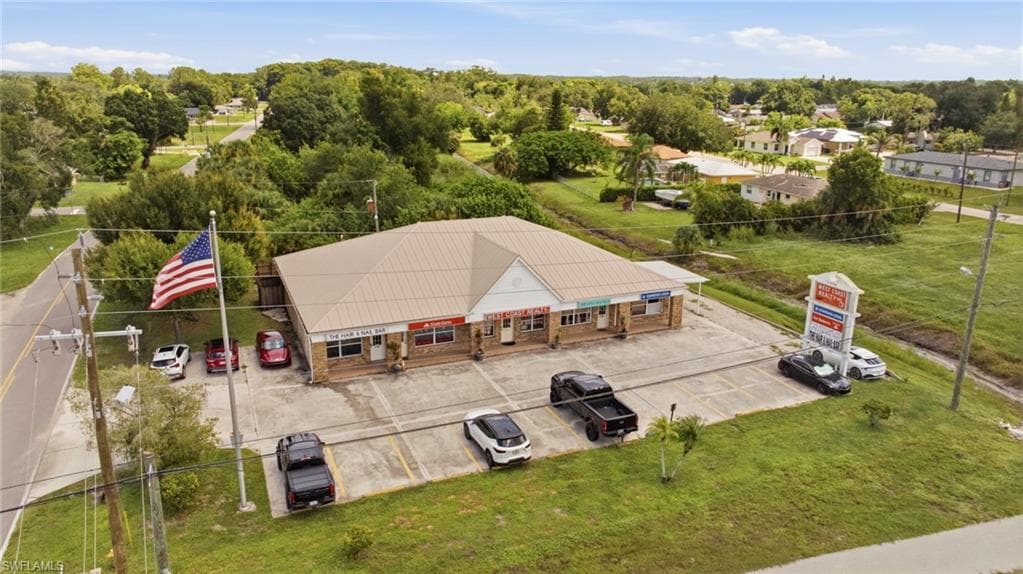 13102 Palm Beach BLVD FORT MYERS, FL 33905