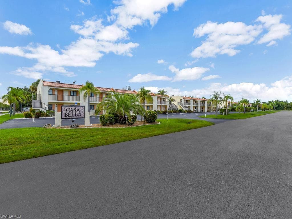 16380 Dublin CIR 104 FORT MYERS, FL 33908