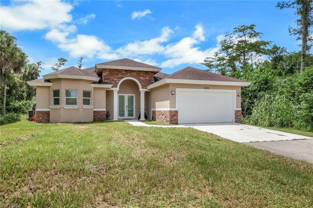 2530 22nd AVE NE NAPLES, FL 34120