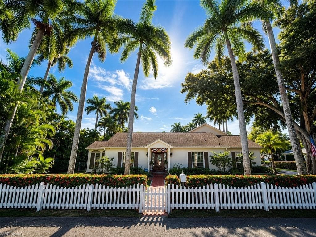 4615 Caloosa Vista WAY FORT MYERS, FL 33901