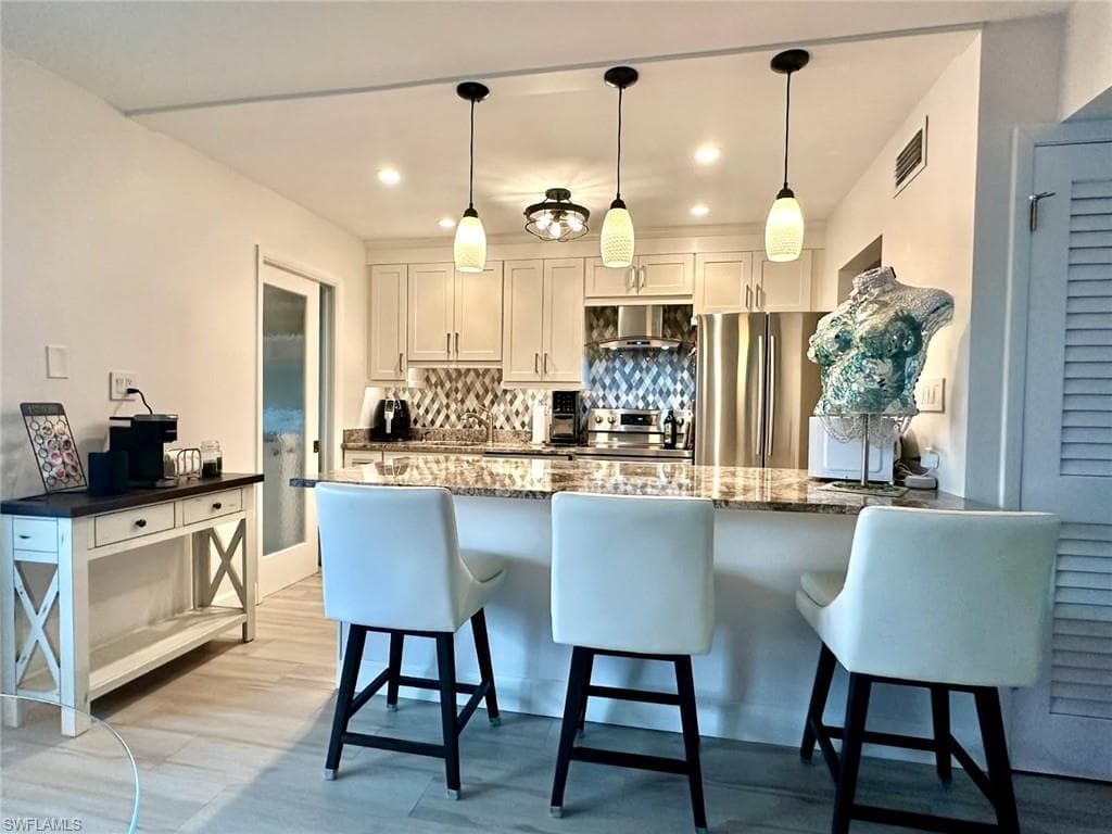 788 Park Shore DR A29 NAPLES, FL 34103