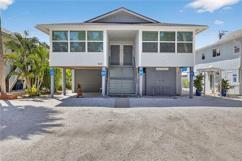 235 Mango ST 235,237 FORT MYERS BEACH, FL 33931