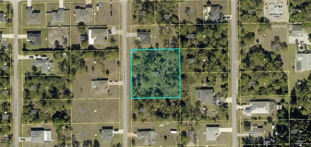 918 Palmetto AVE LEHIGH ACRES, FL 33972