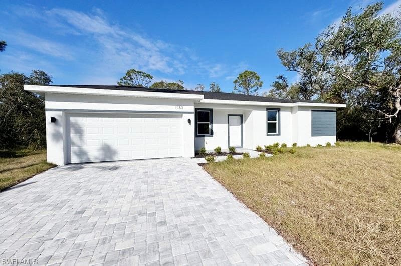 1153 Chalmer TER PORT CHARLOTTE, FL 33953