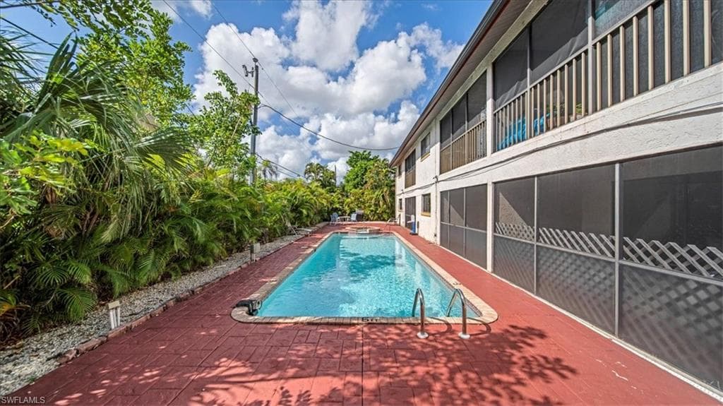 1126 8th ST CAPE CORAL, FL 33990