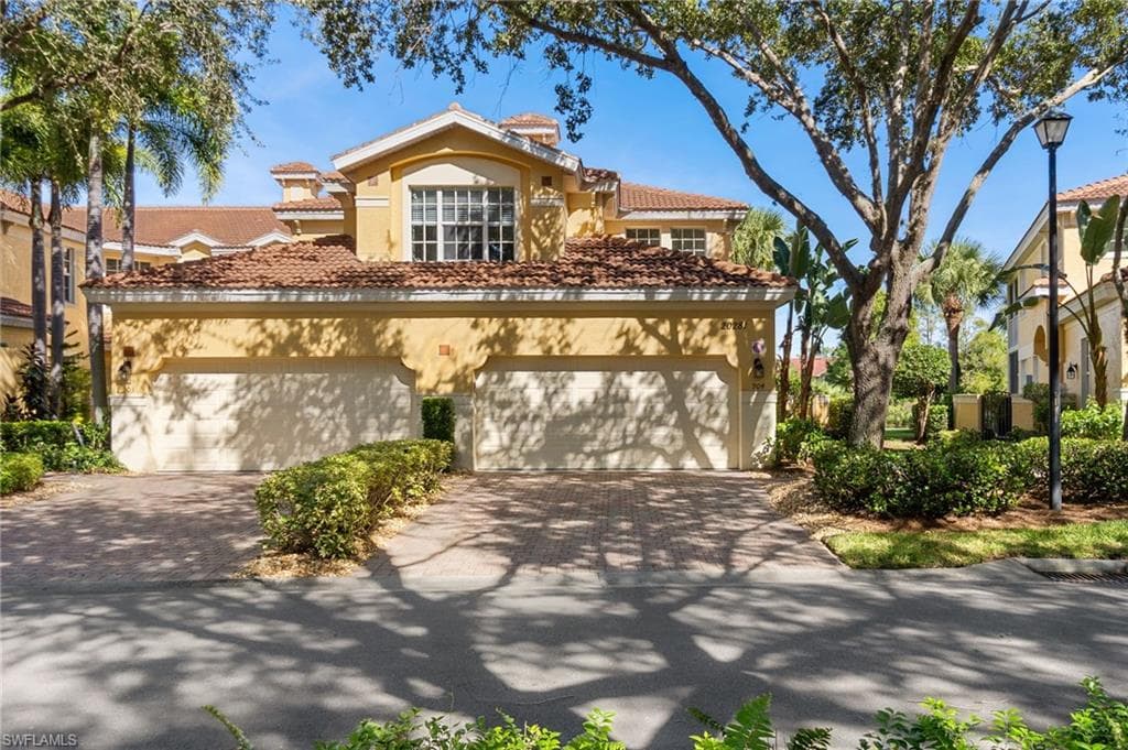 20281 Burnside PL 904 ESTERO, FL 33928