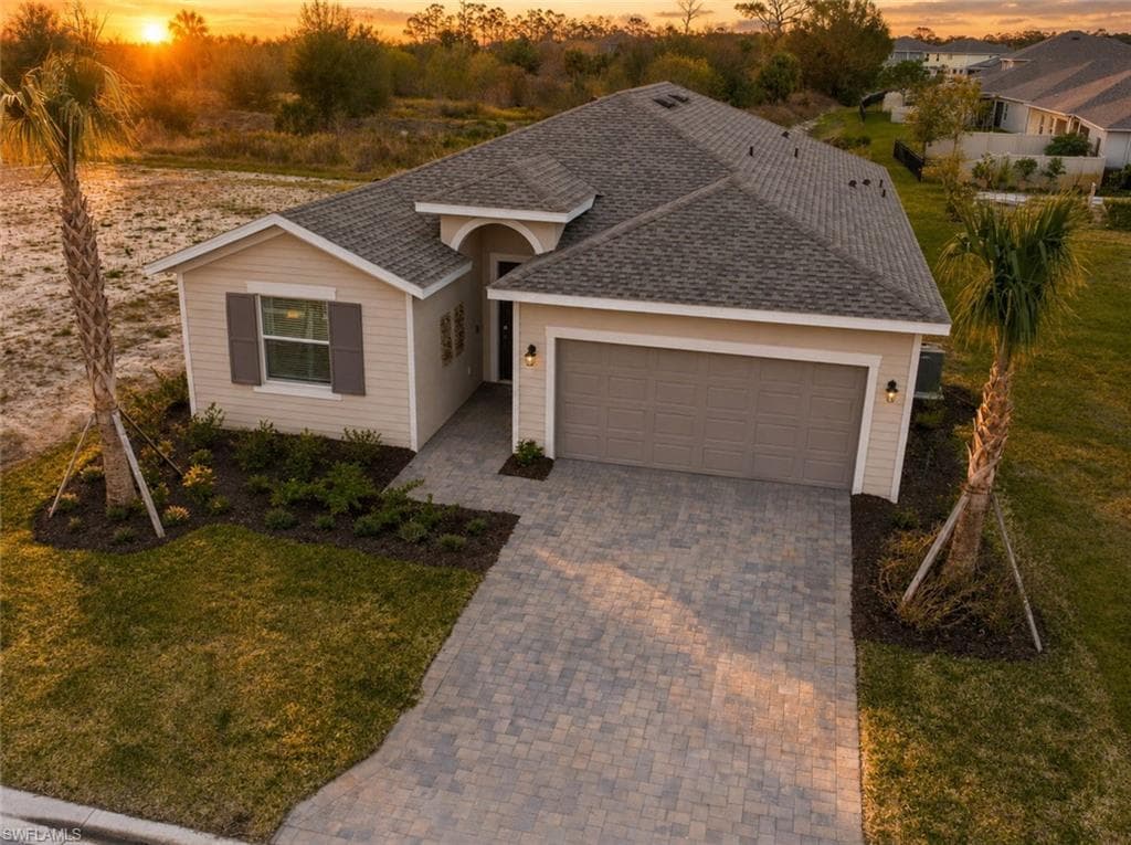 18807 Marlin Kite LN NORTH FORT MYERS, FL 33917