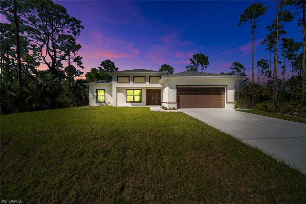 302 Palisades AVE LEHIGH ACRES, FL 33974