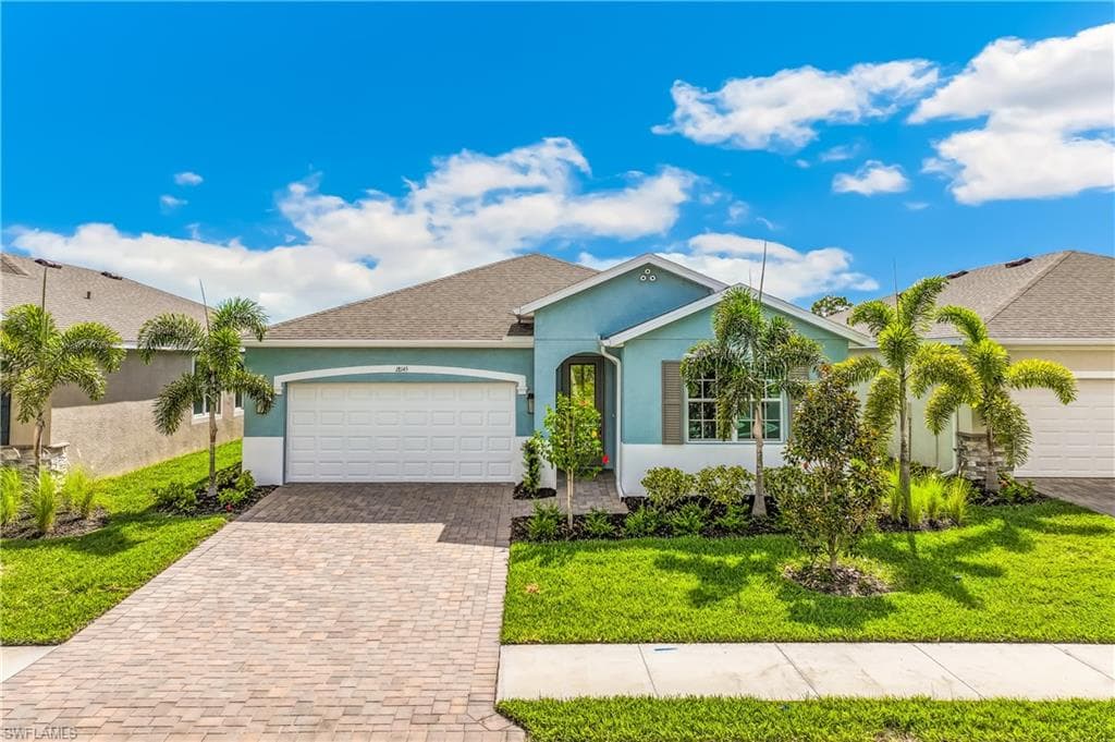 18145 LAGOON REACH LN NORTH FORT MYERS, FL 33917