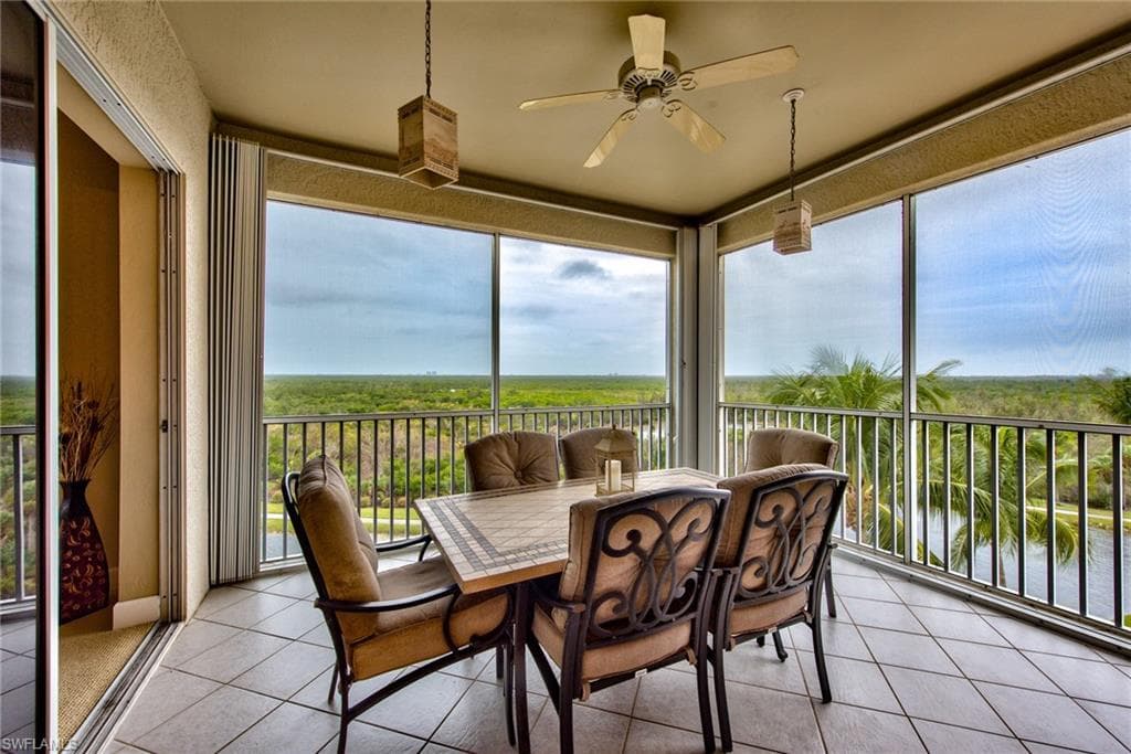 9111 Southmont CV 406 FORT MYERS, FL 33908