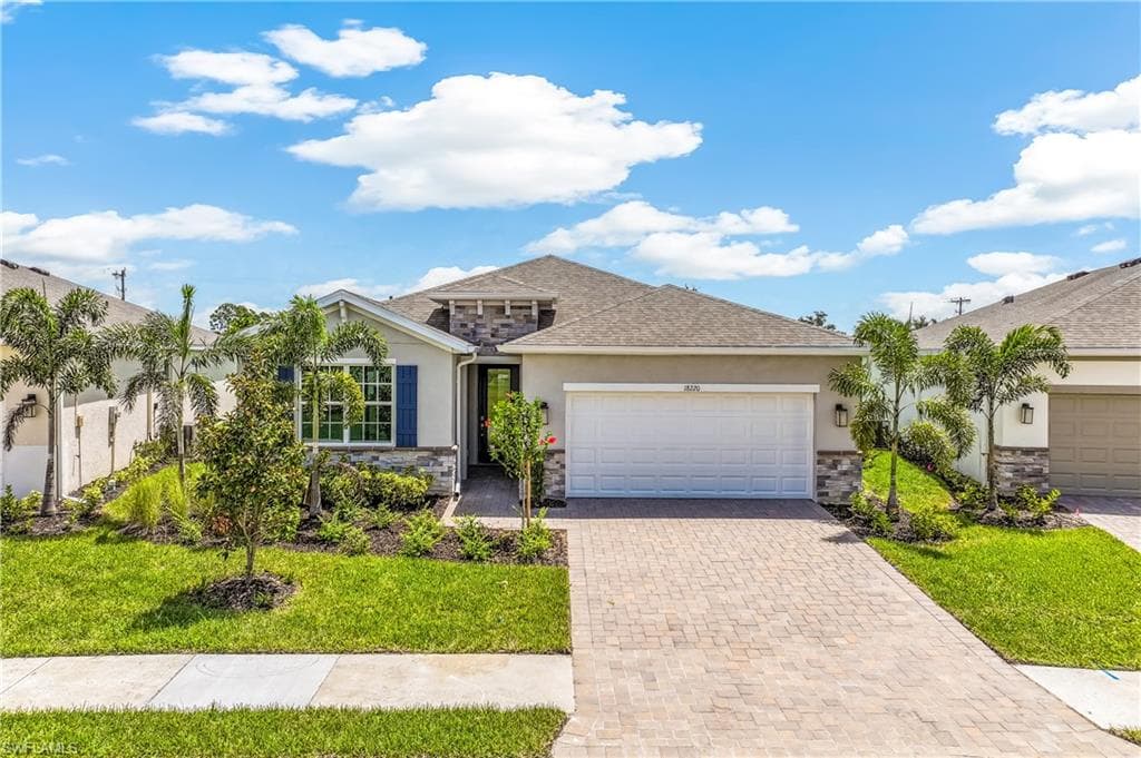 18220 WATER CROSSING DR NORTH FORT MYERS, FL 33917