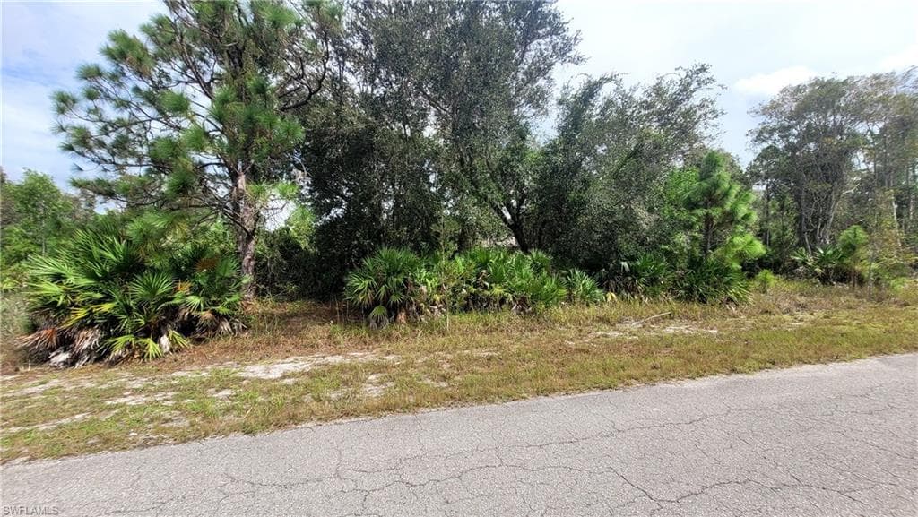 443 JAIPUR DR LEHIGH ACRES, FL 33974