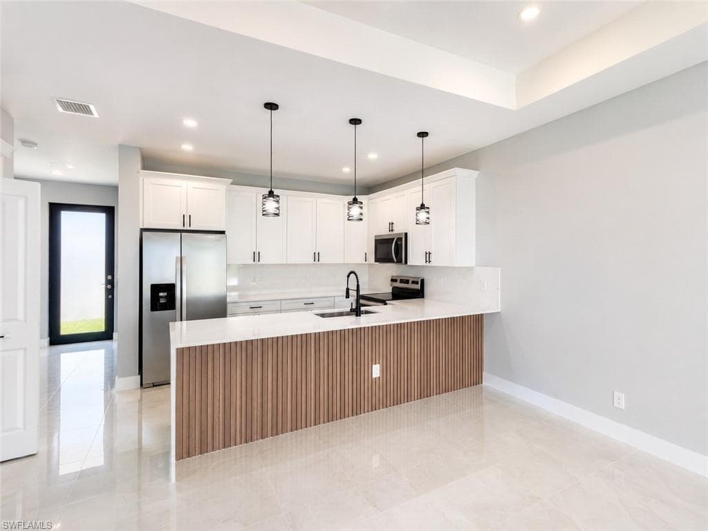 123 Jenna AVE S LEHIGH ACRES, FL 33973