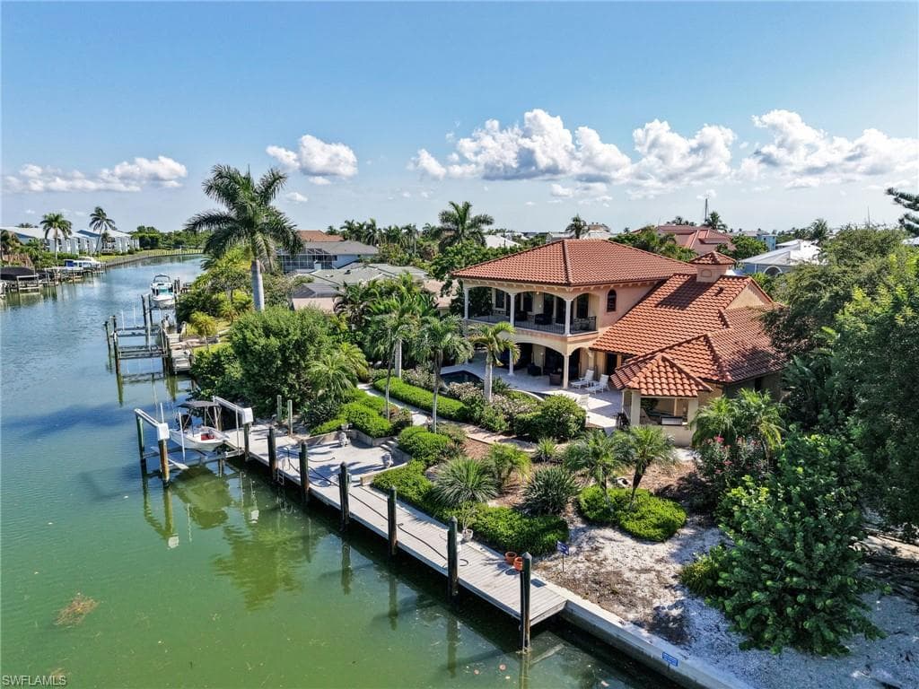 918 Limpet DR SANIBEL, FL 33957