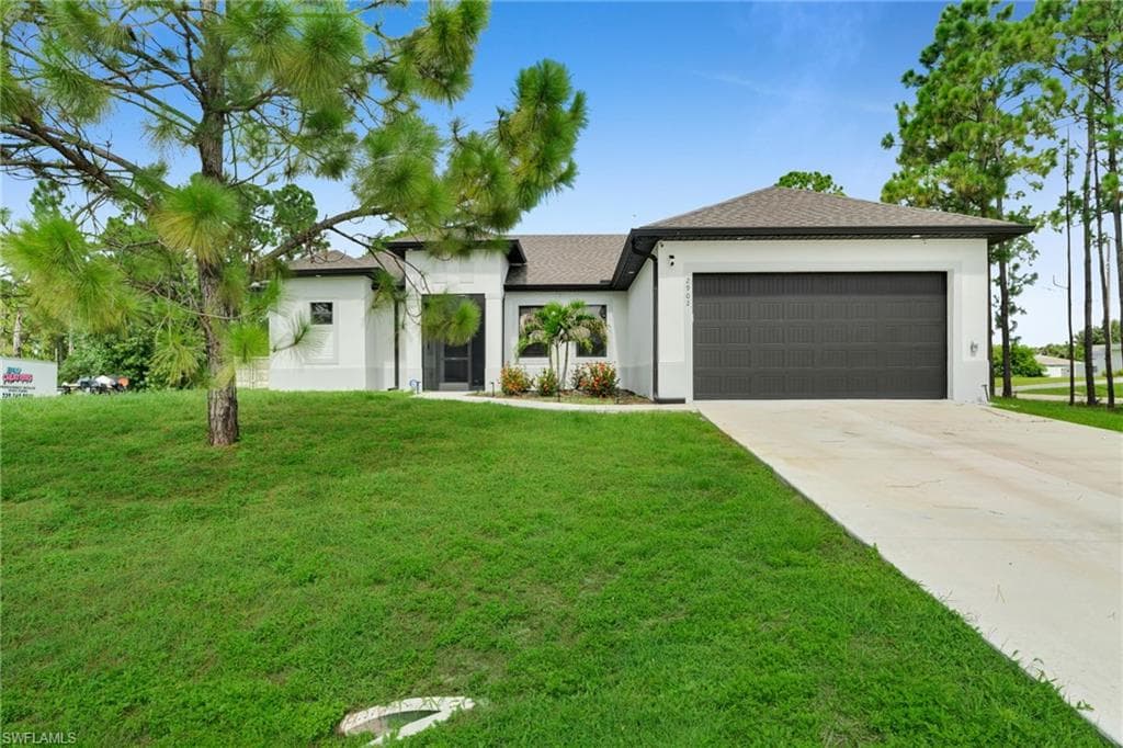 2902 Villa AVE S LEHIGH ACRES, FL 33976