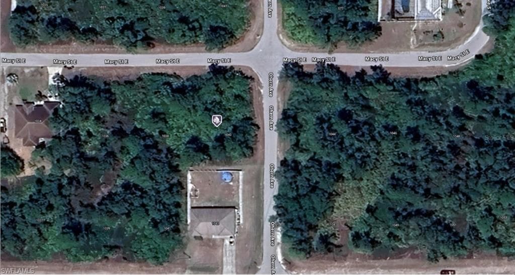 1040 Macy ST E LEHIGH ACRES, FL 33974
