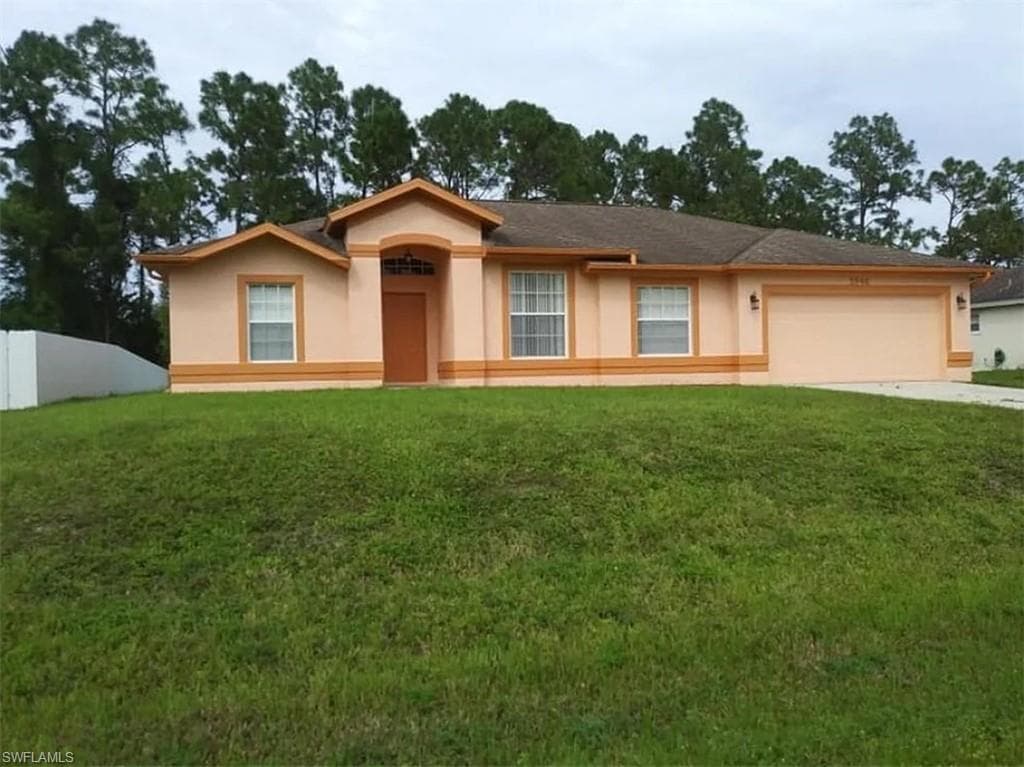 5546 Beck ST LEHIGH ACRES, FL 33971