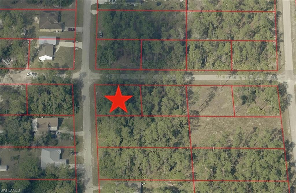 3000 E 22nd ST ALVA, FL 33920