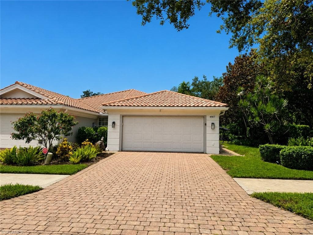 4907 Lasqueti WAY NAPLES, FL 34119
