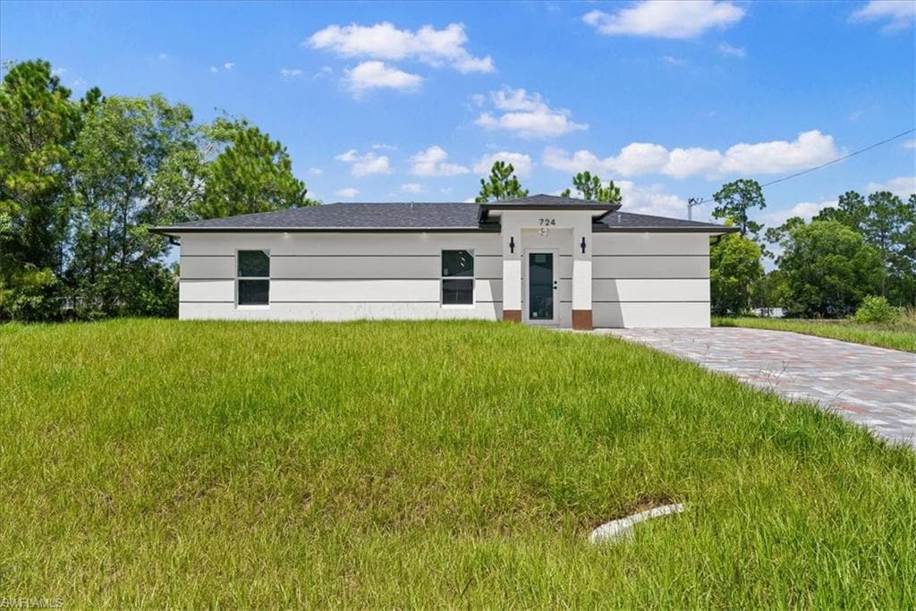 724 Anaconda AVE S LEHIGH ACRES, FL 33974