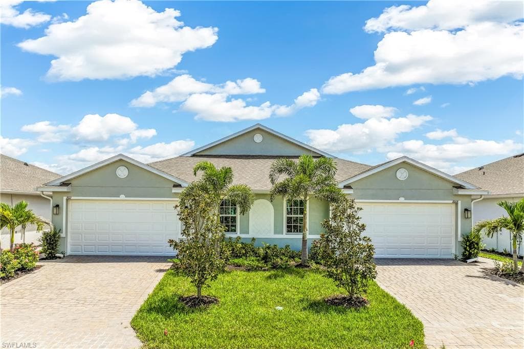 18108 LAGOON REACH LN NORTH FORT MYERS, FL 33917