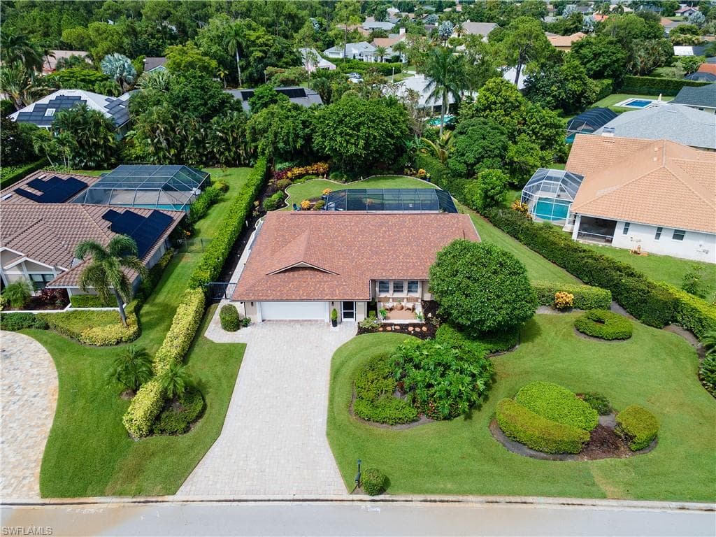 2236 Queens BLVD NAPLES, FL 34112