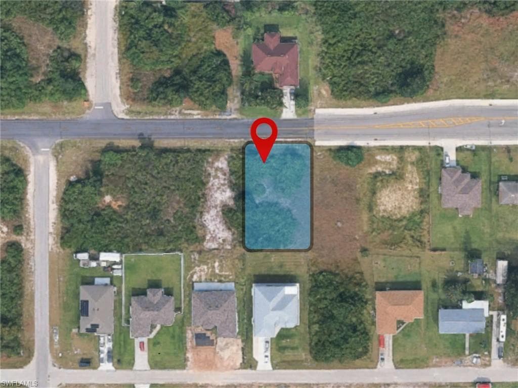 3111 8th ST SW LEHIGH ACRES, FL 33976
