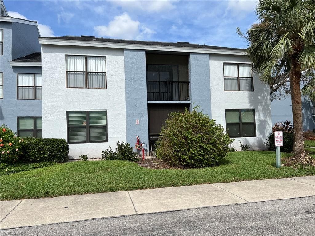 13621 Eagle Ridge DR 1527 FORT MYERS, FL 33912
