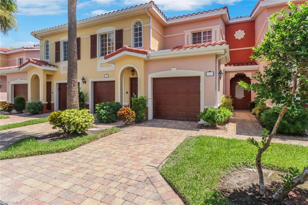 20257 Royal Villagio CT 106 ESTERO, FL 33928
